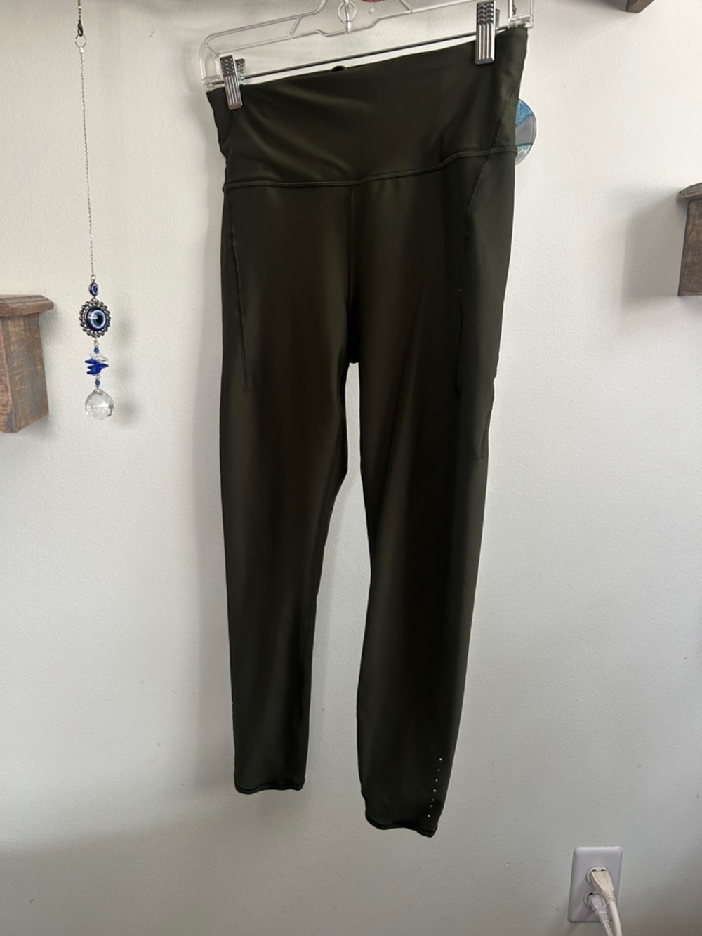 Athleta pacesetter 7/8 tight